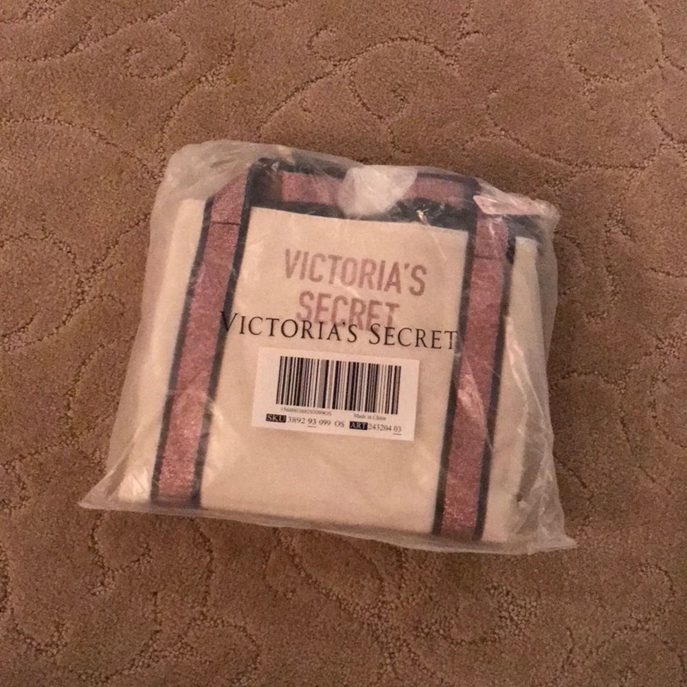 NWT canvas Victoria’s Secret tote